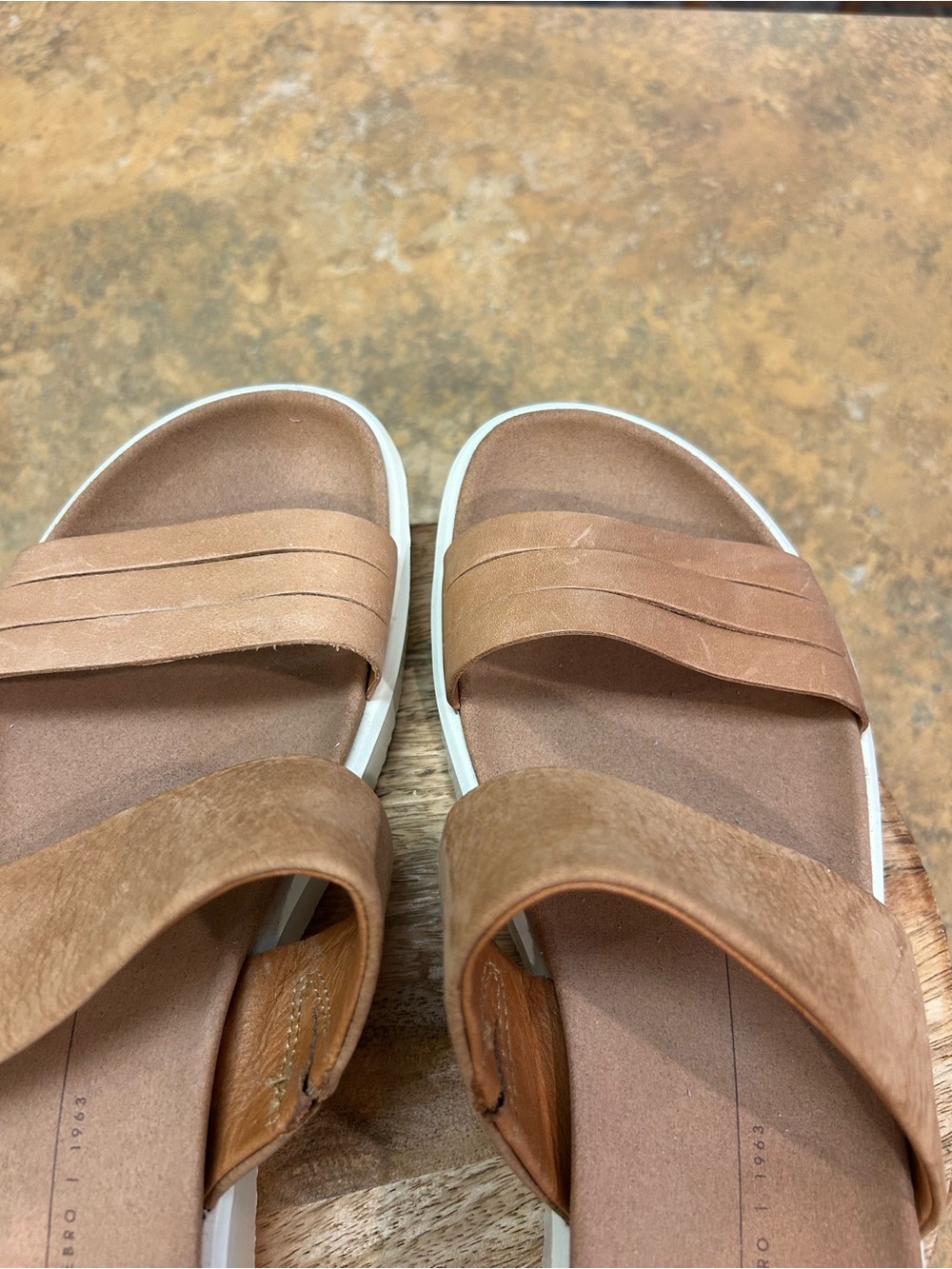 Ecco Flowt Tan Leather Slide Sandals - Picture 4 of 9